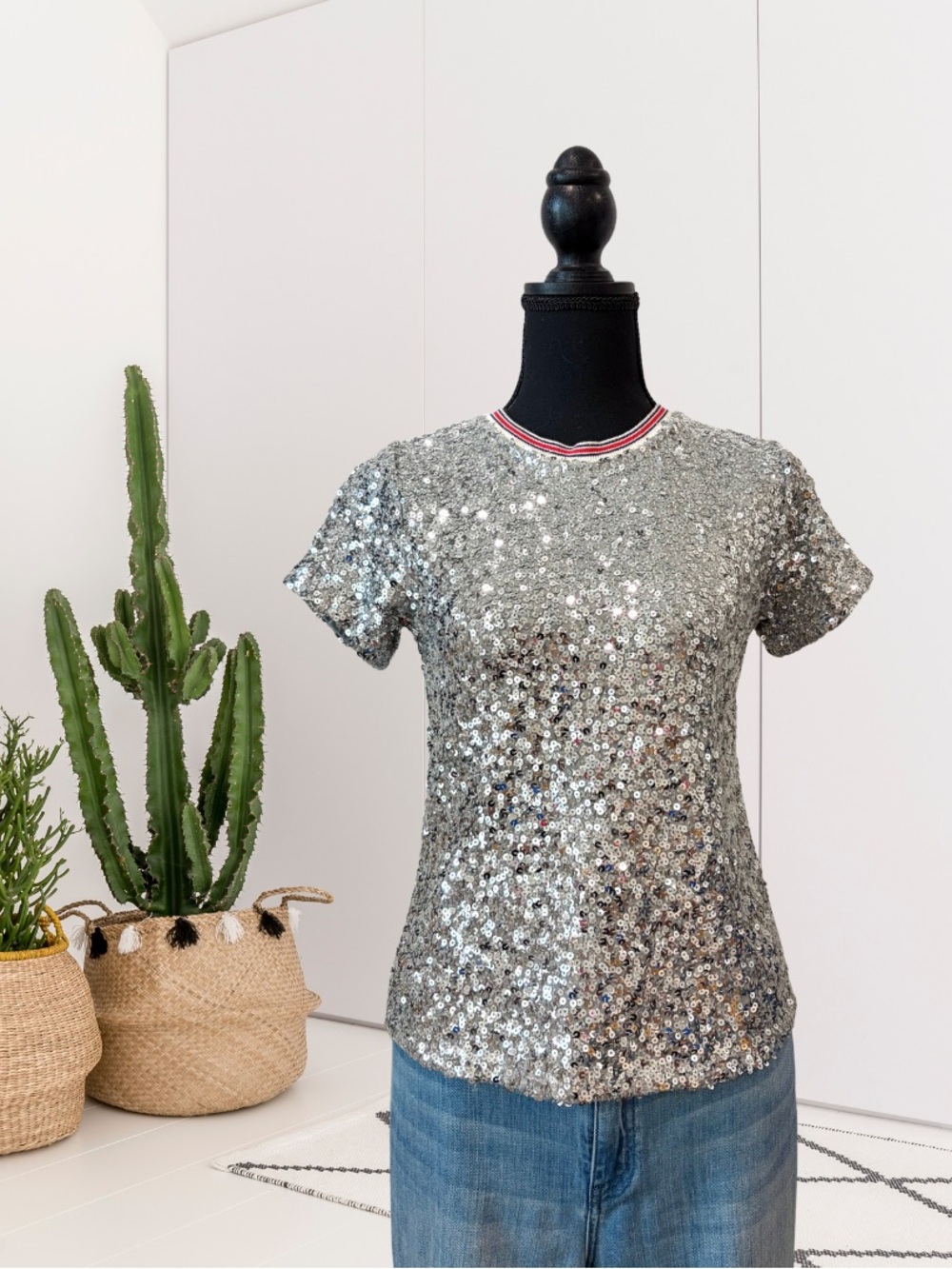 1901 Short Sleeve Sequin Tee T-Shirt Top